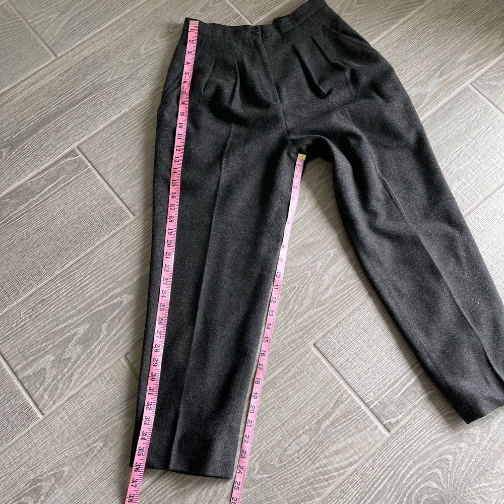 DONNA KARAN NEW YORK High Waist Pintuck 100% Cashmere Pants Size 6 - Picture 7 of 9